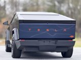 Used 2024 Tesla Cybertruck AWD Crew Cab image 4