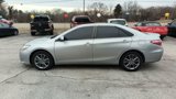 Used 2016 Toyota Camry SE image 2