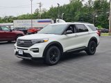 Certified 2022 Ford Explorer XLT w/ Equipment Group 202A image 5
