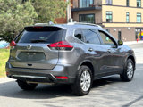 Used 2020 Nissan Rogue SV image 6