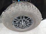 Used 2025 Chevrolet Silverado 2500 ZR2 image 3
