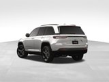New 2025 Jeep Grand Cherokee Altitude image 4