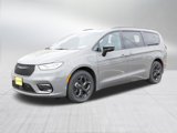 New 2025 Chrysler Pacifica Premium image 3