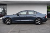 Used 2022 Volvo S60 B5 R-Design w/ Advanced Package image 4