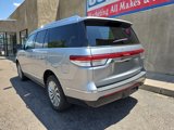Used 2023 Lincoln Navigator 2WD image 5