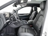 Certified 2024 Porsche Cayenne Coupe image 6