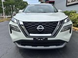 Used 2023 Nissan Rogue SV image 3
