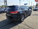 Used 2019 Toyota Highlander XLE image 6