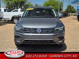 Used 2018 Volkswagen Tiguan SEL Premium w/ 3rd Row Seat Package image 3