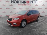 New 2026 Chrysler Pacifica Select image 2