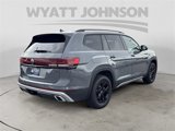 New 2025 Volkswagen Atlas Peak Edition SE image 5