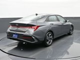 Certified 2025 Hyundai Elantra SEL image 3