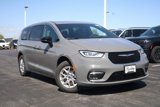 New 2025 Chrysler Pacifica Select image 2