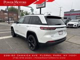 Used 2023 Jeep Grand Cherokee Limited w/ Black Appearance Package image 3