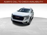 Used 2023 GMC Terrain SLE w/ Driver Convenience Package image 3