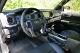 Used 2022 Toyota Tacoma Limited image 2