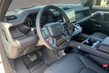 New 2025 Land Rover Defender 130 X-Dynamic SE image 6
