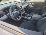 Used 2025 Ford Explorer ST image 3