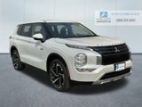 New 2025 Mitsubishi Outlander SE image 1
