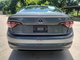 Used 2023 Volkswagen Jetta SE image 5