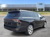 New 2025 Lincoln Navigator L Reserve image 4