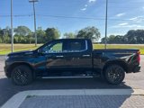Used 2022 Chevrolet Silverado 1500 High Country w/ Technology Package image 2