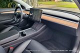 Used 2021 Tesla Model 3 Standard Range Plus image 4