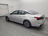 Used 2023 Nissan Altima 2.5 SV image 3