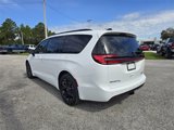 New 2026 Chrysler Pacifica Limited w/ S Appearance Package image 4