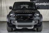 Used 2023 Land Rover Defender 110 V8 image 3