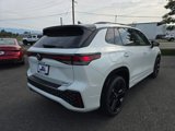 New 2025 Volkswagen Tiguan SE R-Line image 4