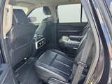 Used 2022 Ford Expedition XLT image 5