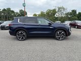 New 2025 Mitsubishi Outlander SE image 4