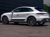 Certified 2025 Porsche Macan image 2