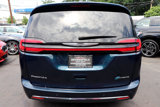 Used 2024 Chrysler Pacifica Limited image 4