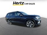 Used 2024 Volkswagen Atlas SE image 2