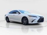 Used 2025 Lexus ES 300h w/ Premium Package image 3