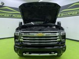 Used 2024 Chevrolet Silverado 3500 High Country w/ Technology Package image 4