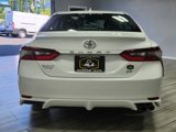 Used 2024 Toyota Camry SE image 4