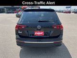 Used 2024 Volkswagen Tiguan SE w/ Panoramic Sunroof Package image 5