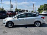 Used 2017 Ford Focus SE image 3