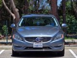Used 2017 Volvo S60 T5 Inscription image 2