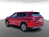 New 2025 Mitsubishi Outlander SE image 4