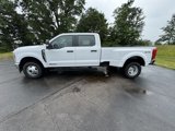 New 2025 Ford F350 4x4 Crew Cab DRW Super Duty image 4