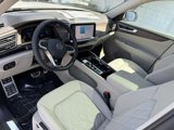New 2025 Volkswagen Atlas SEL Premium R-Line image 2