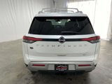 New 2025 Nissan Pathfinder SL w/ SL Premium Package image 4