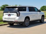 New 2025 Chevrolet Suburban High Country image 3