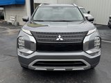 Used 2024 Mitsubishi Outlander SEL image 2