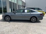 Certified 2025 Volkswagen Jetta SE image 3
