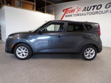 Used 2022 Kia Soul LX w/ Technology Package image 2
